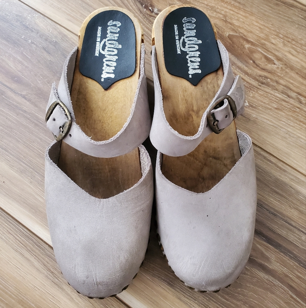 Sandgrens Swedish clogs